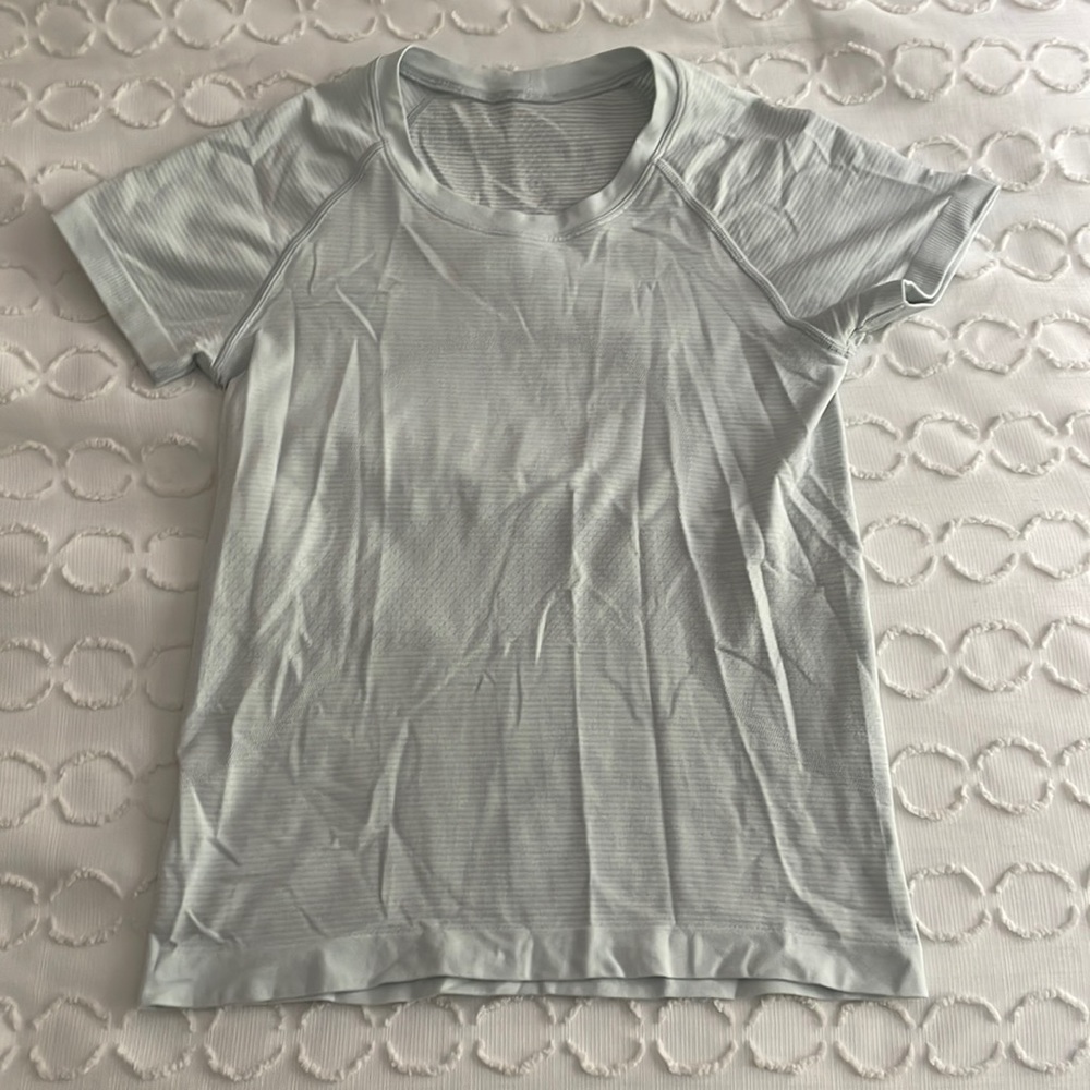 Women’s Lululemon Swiftly Tech Short Sleeve